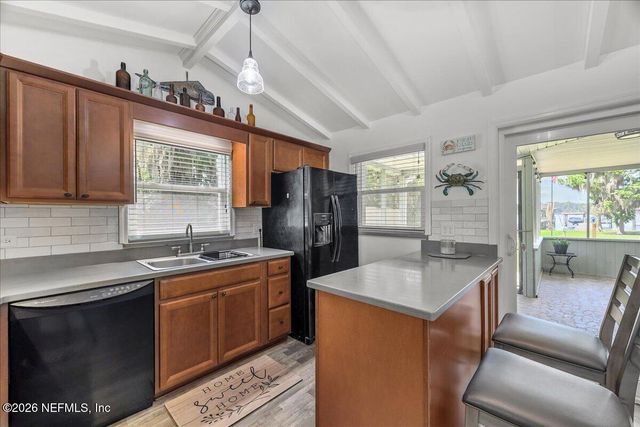 1523 COUNTY ROAD 309 1, Georgetown, FL 32139