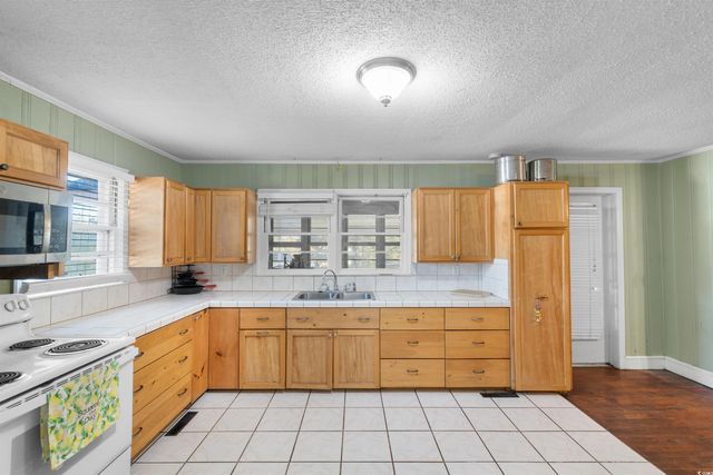 128 Highway 521, Andrews, SC 29510