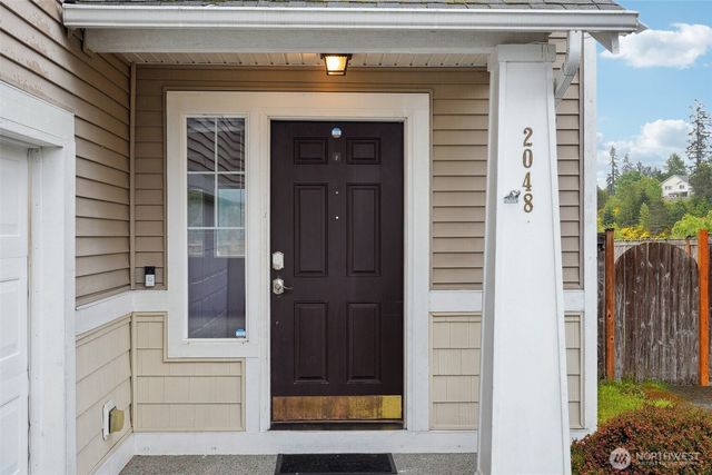 2048 Jensen Avenue, Dupont, WA 98327