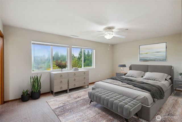 2048 Jensen Avenue, Dupont, WA 98327