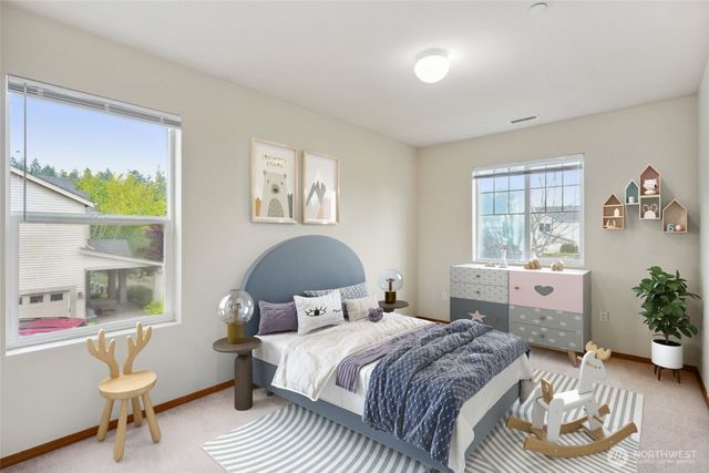 2048 Jensen Avenue, Dupont, WA 98327