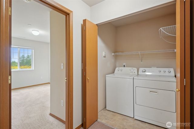 2048 Jensen Avenue, Dupont, WA 98327