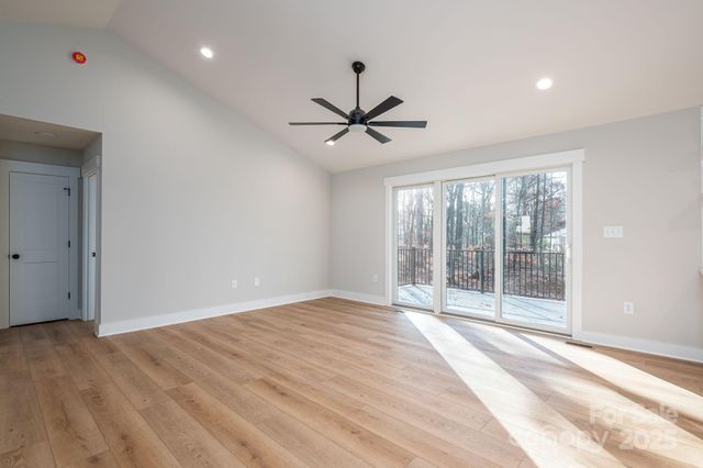 1928 Friendly Lane, Newton, NC 28658