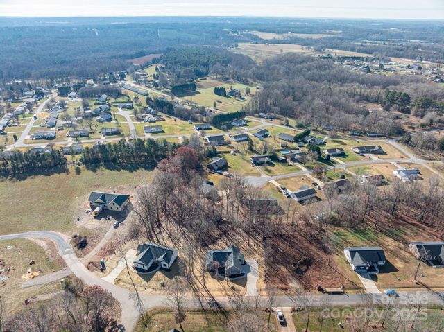 1928 Friendly Lane, Newton, NC 28658