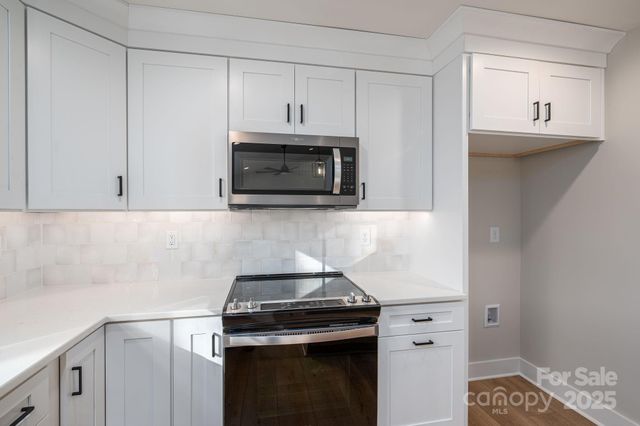 1928 Friendly Lane, Newton, NC 28658