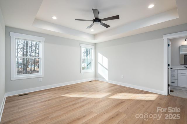 1928 Friendly Lane, Newton, NC 28658