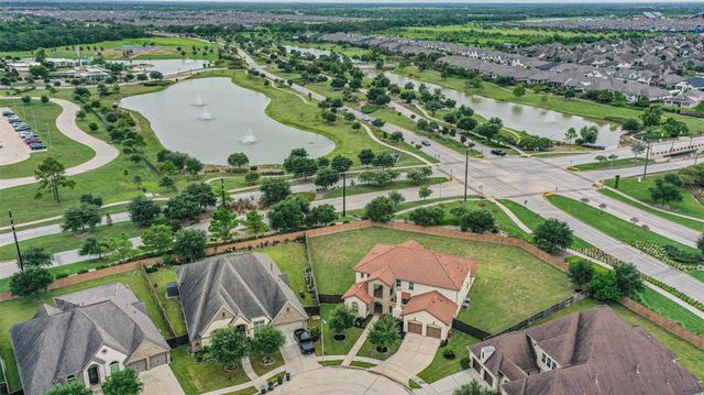 3722 Edison Lane, Rosharon, TX 77583