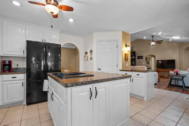 5 Sanchez Cove, Hot Springs Village, AR 71909