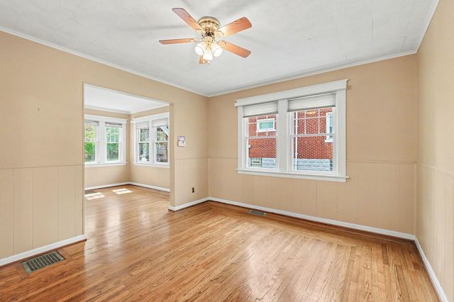 819 N Fort Thomas Avenue, Fort Thomas, KY 41075