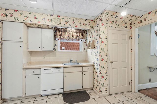 819 N Fort Thomas Avenue, Fort Thomas, KY 41075