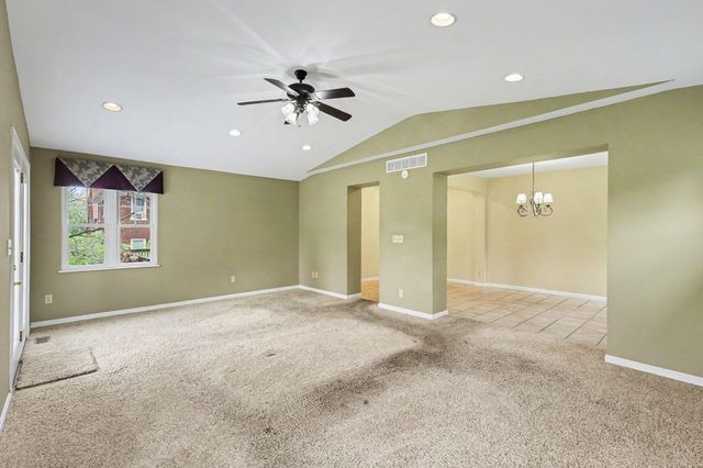 819 N Fort Thomas Avenue, Fort Thomas, KY 41075