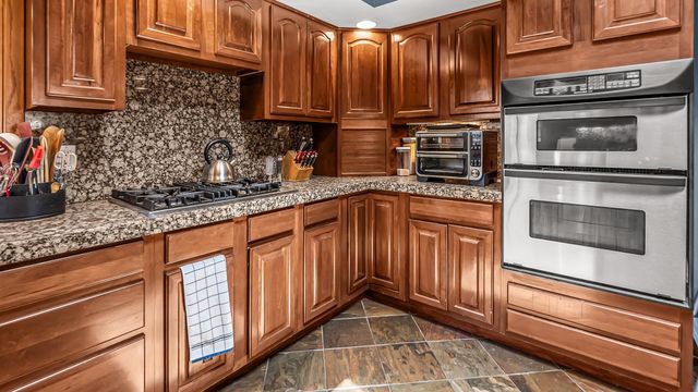 1534 Crest View Court, Grand Junction, CO 81506