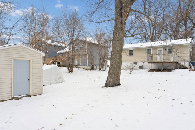 912 Titus Avenue, Des Moines, IA 50315