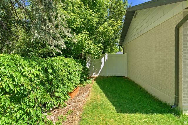 960 E SAGEHILL DR, Millcreek, UT 84124