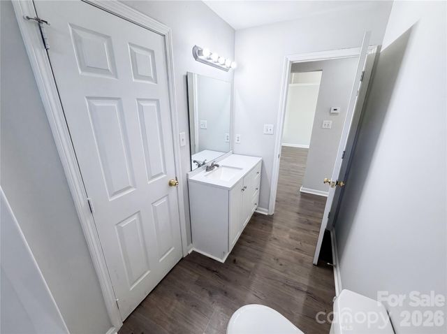 2405 Celosia Drive, Charlotte, NC 28262