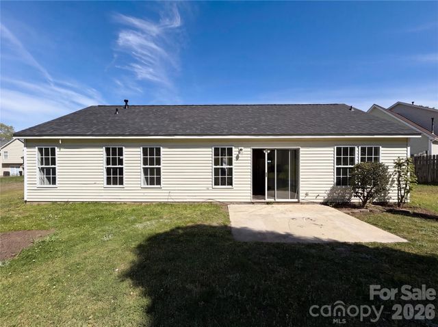 2405 Celosia Drive, Charlotte, NC 28262