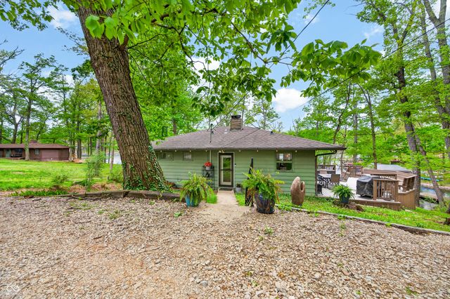 7422 Hackberry Drive, Nineveh, IN 46164