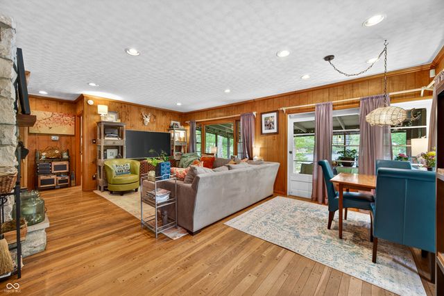 7422 Hackberry Drive, Nineveh, IN 46164
