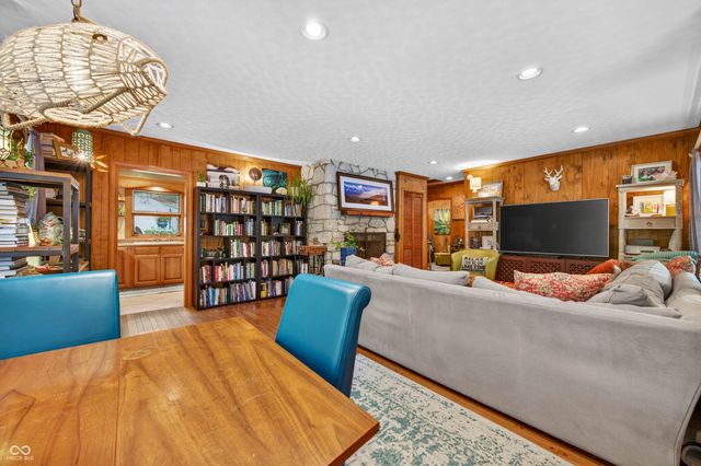 7422 Hackberry Drive, Nineveh, IN 46164