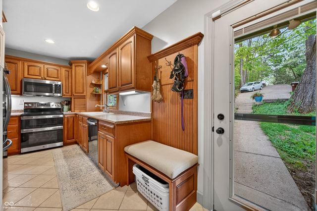 7422 Hackberry Drive, Nineveh, IN 46164