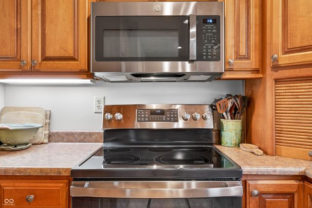 7422 Hackberry Drive, Nineveh, IN 46164