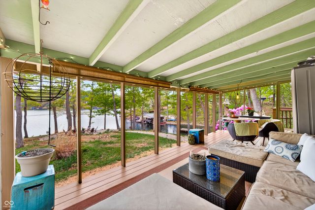 7422 Hackberry Drive, Nineveh, IN 46164