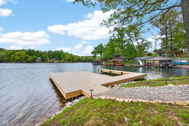 7422 Hackberry Drive, Nineveh, IN 46164