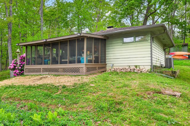 7422 Hackberry Drive, Nineveh, IN 46164