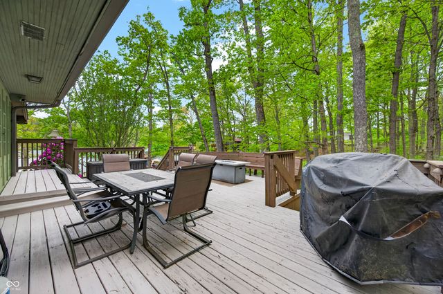 7422 Hackberry Drive, Nineveh, IN 46164