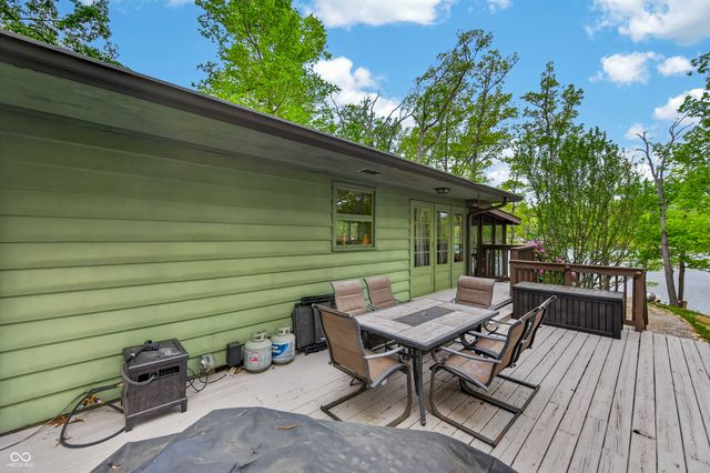 7422 Hackberry Drive, Nineveh, IN 46164