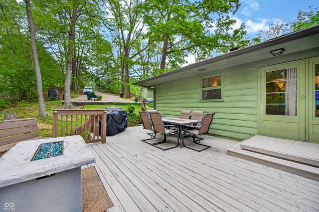 7422 Hackberry Drive, Nineveh, IN 46164