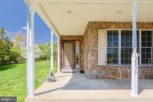2039 BETHESDA CHURCH RD, East Greenville, PA 18041