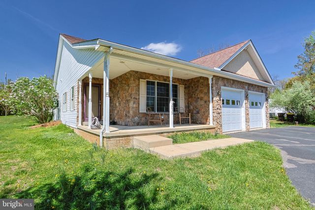2039 BETHESDA CHURCH RD, East Greenville, PA 18041