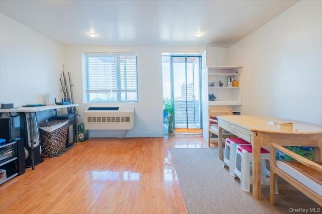 143-26 41st Avenue 9A, Flushing, NY 11355