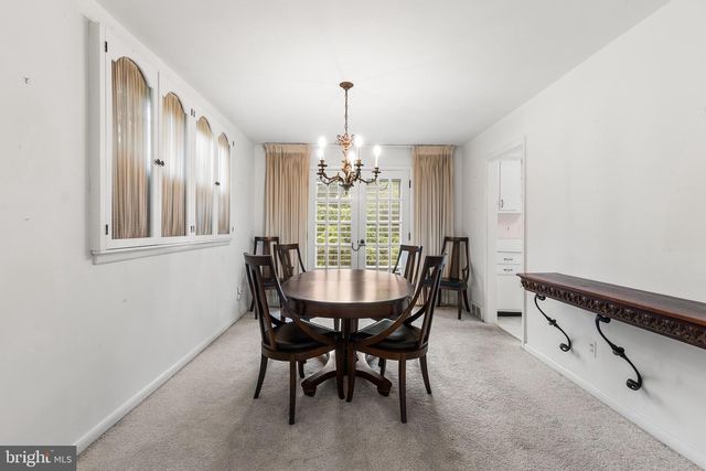 333 CANDLEWOOD RD, Broomall, PA 19008