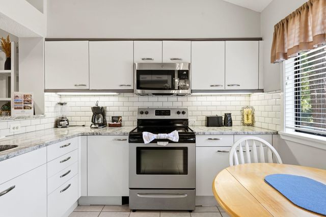 110 Hartland Dr Apt 15E, Myrtle Beach, SC 29572