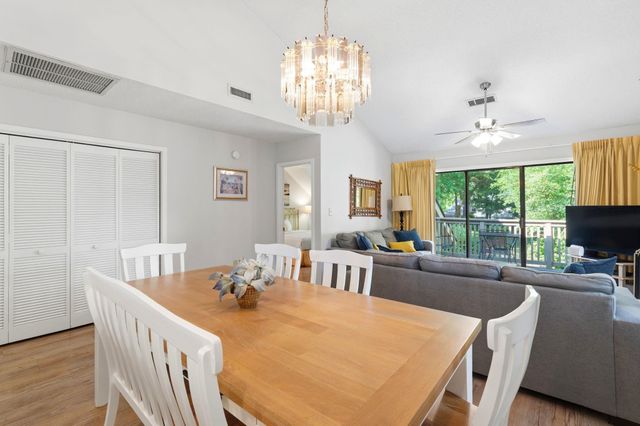 110 Hartland Dr Apt 15E, Myrtle Beach, SC 29572