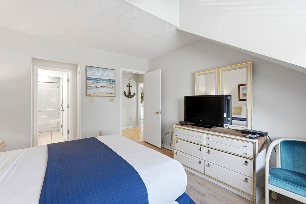 110 Hartland Dr Apt 15E, Myrtle Beach, SC 29572 — photo 5