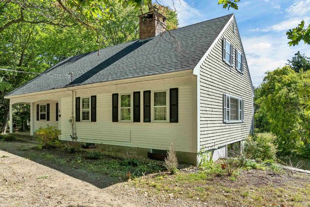 27 New Road, Tuftonboro, NH 03816