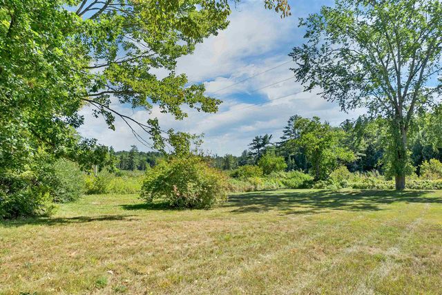 27 New Road, Tuftonboro, NH 03816
