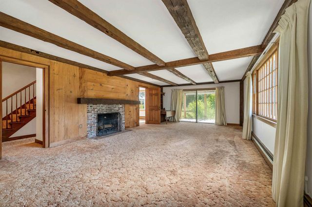 27 New Road, Tuftonboro, NH 03816