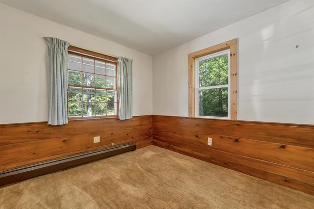 27 New Road, Tuftonboro, NH 03816