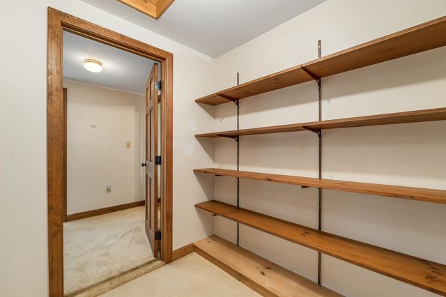 27 New Road, Tuftonboro, NH 03816