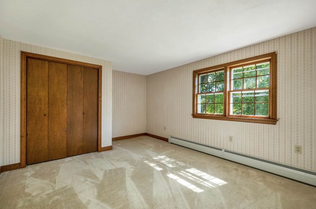 27 New Road, Tuftonboro, NH 03816