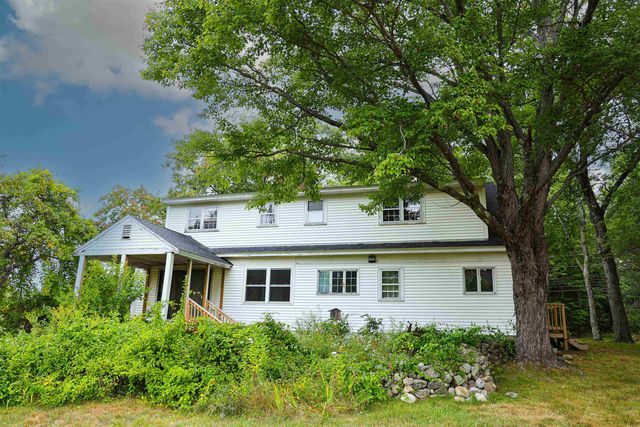 27 New Road, Tuftonboro, NH 03816