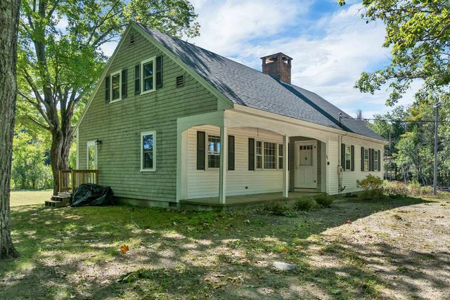 27 New Road, Tuftonboro, NH 03816