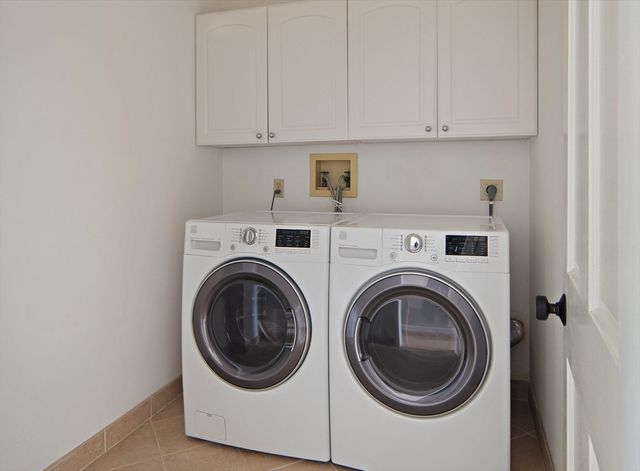 199 Coolidge Ave 114, Watertown, MA 02472