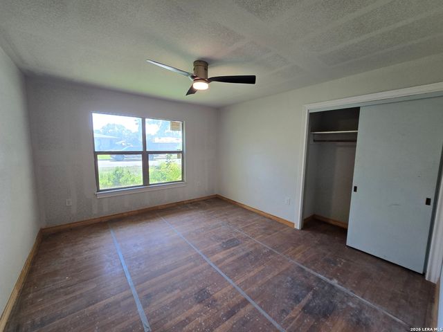 431 Brightwood Pl, San Antonio, TX 78209