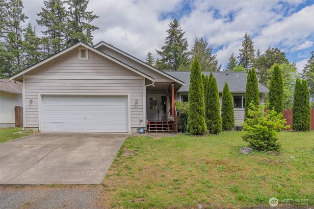 20 E Larch Place, Shelton, WA 98584