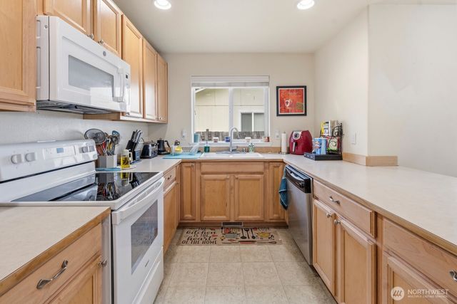 20 E Larch Place, Shelton, WA 98584